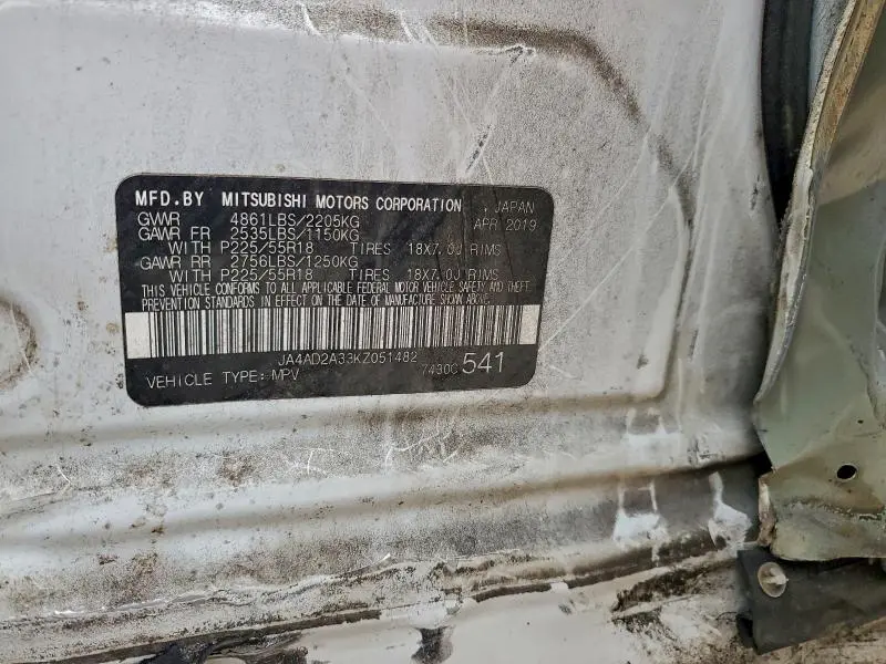 2019 MITSUBISHI OUTLANDER ES  