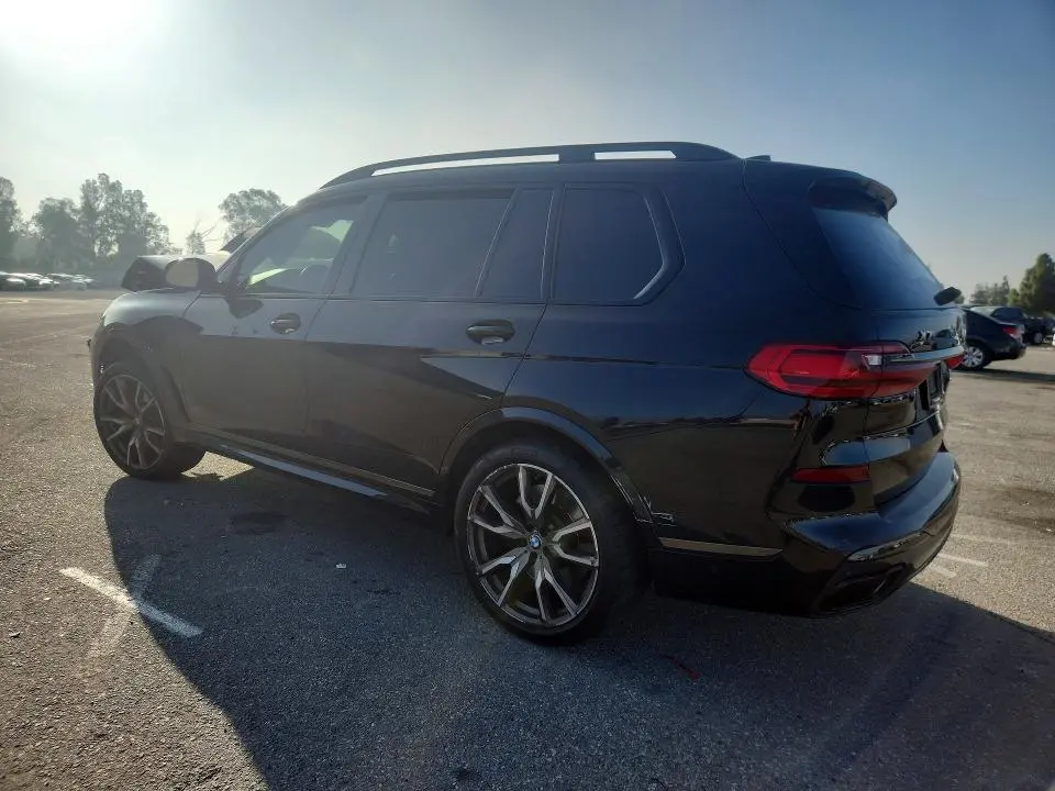 2021 BMW X7 M50I  