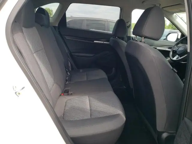 2023 KIA SELTOS LX  