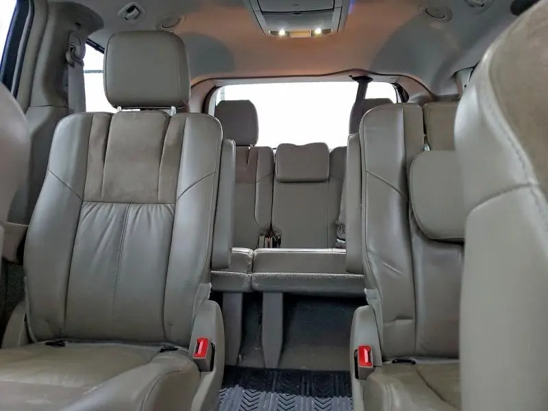 2016 CHRYSLER TOWN & COUNTRY LIMITED PLATINUM  