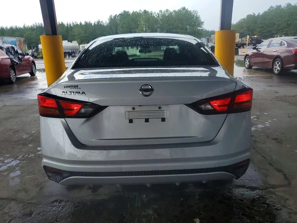 2022 NISSAN ALTIMA S  