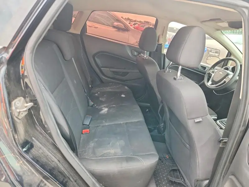 2018 FORD FIESTA SE  