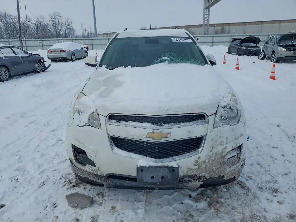 2015 CHEVROLET EQUINOX LT  