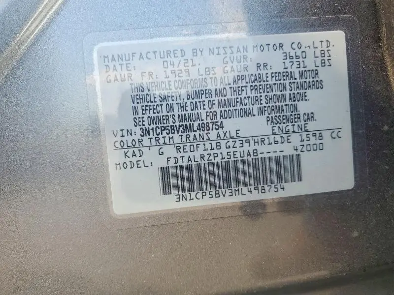 2021 NISSAN KICKS S  