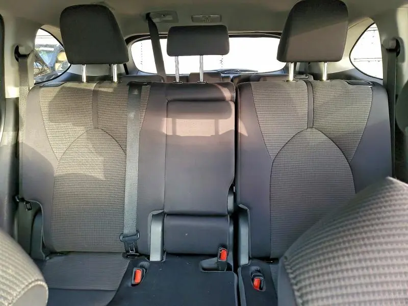 2022 TOYOTA HIGHLANDER L  