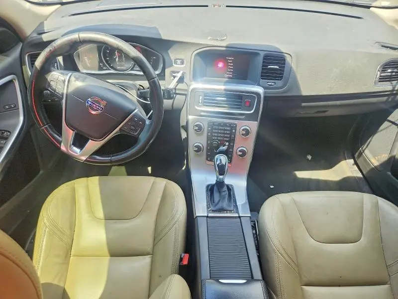 2018 VOLVO V60 T5 DYNAMIC WAGON