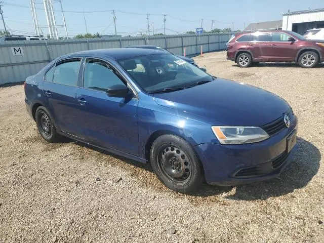 2013 VOLKSWAGEN JETTA BASE  