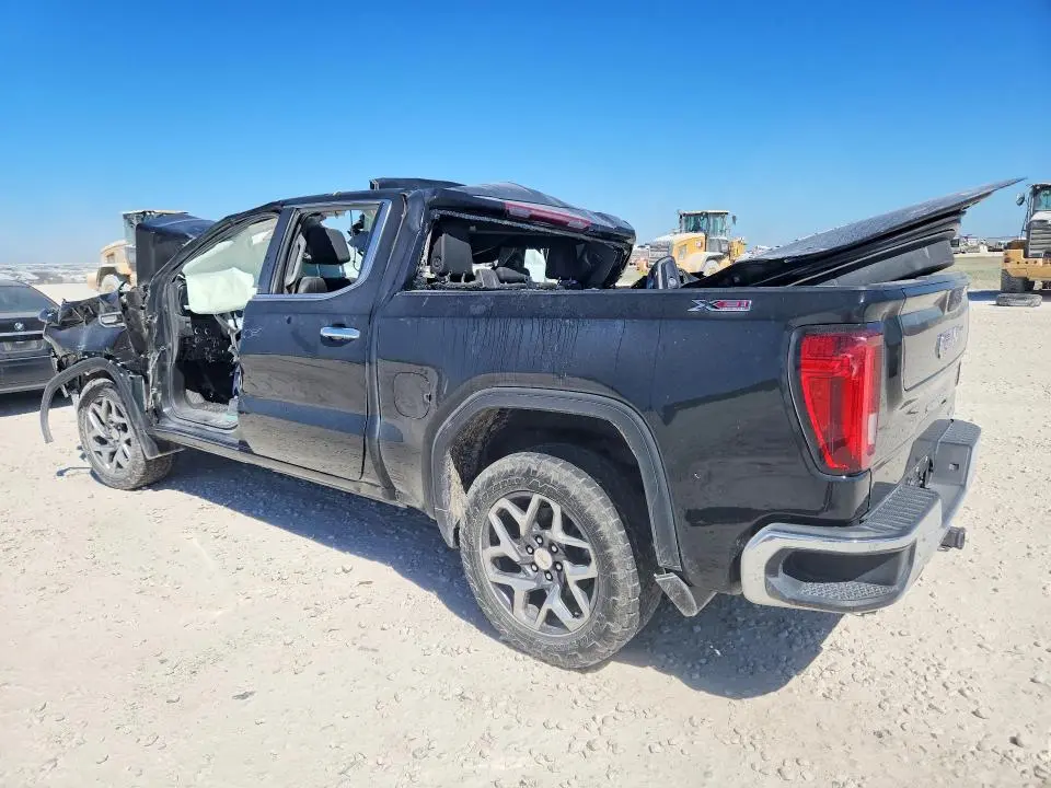 2022 GMC SIERRA K1500 SLT  