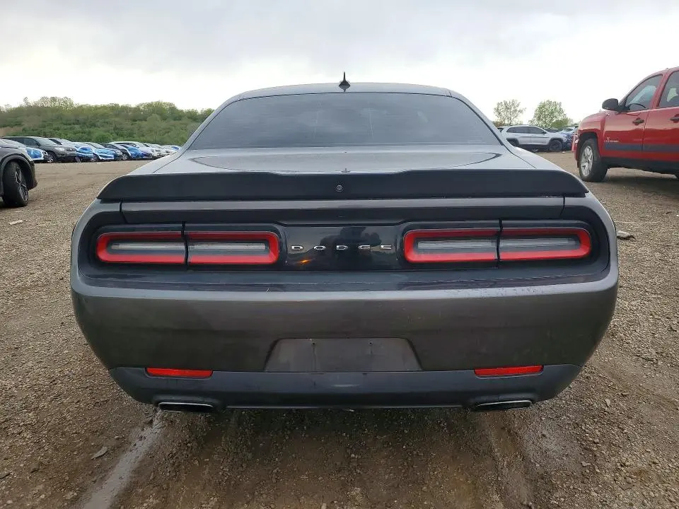 2018 DODGE CHALLENGER SXT  