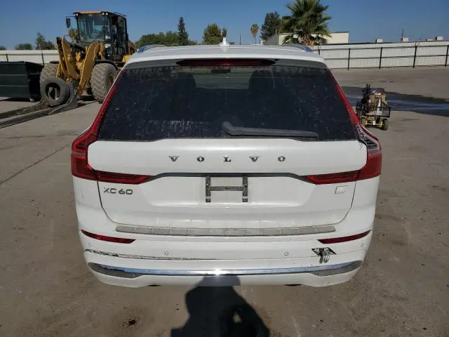 2022 VOLVO XC60 T8 RECHARGE INSCRIPTION  