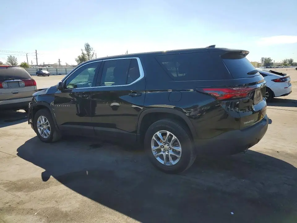 2023 CHEVROLET TRAVERSE LS  