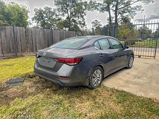 2022 NISSAN SENTRA S  