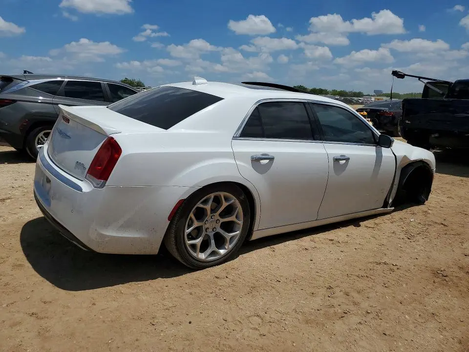 2016 CHRYSLER 300C PLATINUM  