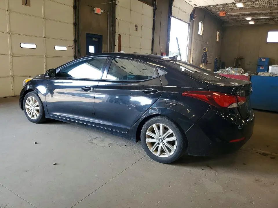 2014 HYUNDAI ELANTRA SE  