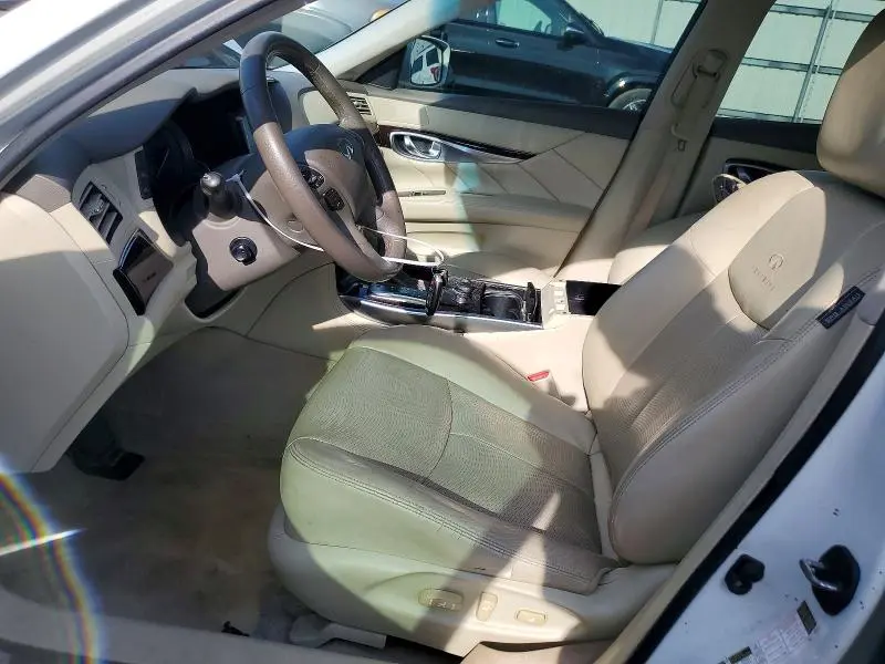 2011 INFINITI M37 BASE  
