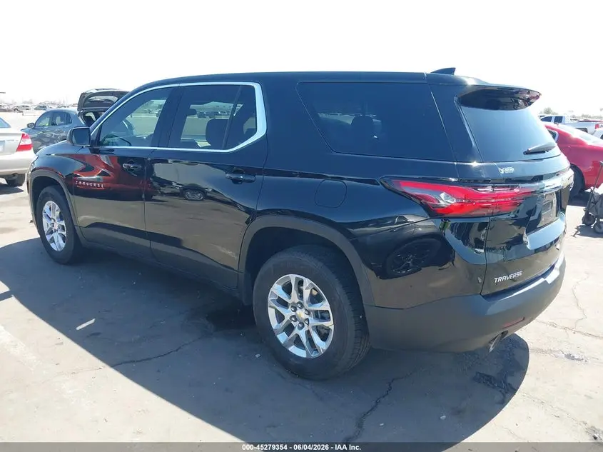 2023 CHEVROLET TRAVERSE FWD LS