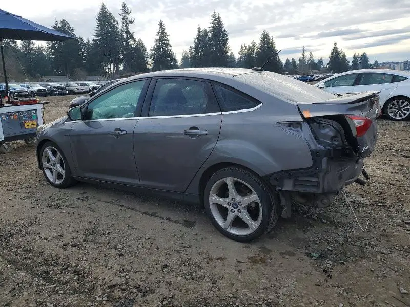 2012 FORD FOCUS TITANIUM  