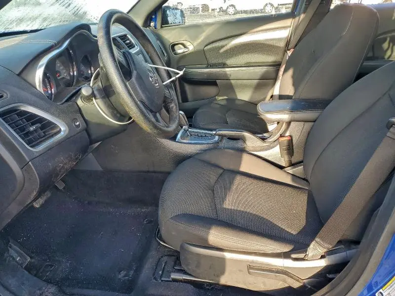 2014 DODGE AVENGER SE  