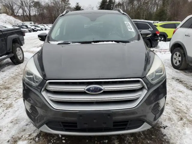 2017 FORD ESCAPE TITANIUM  