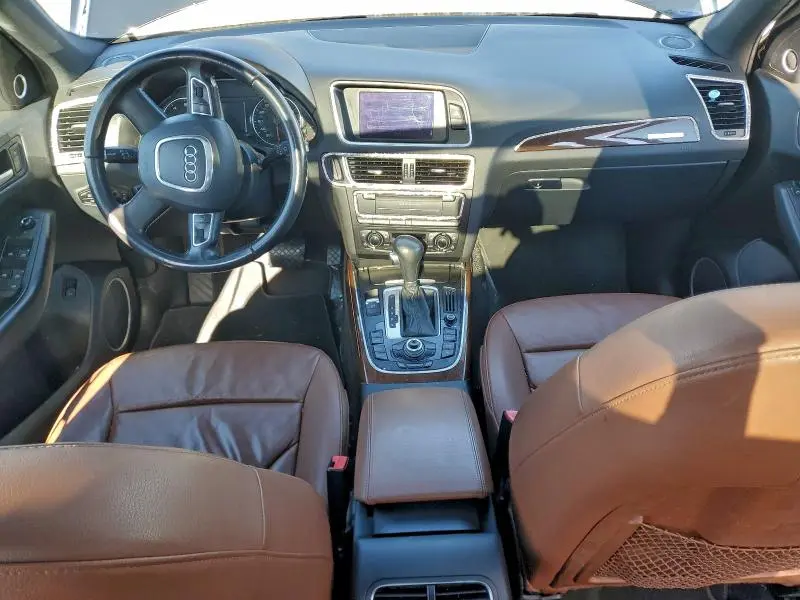 2010 AUDI Q5 PREMIUM PLUS  