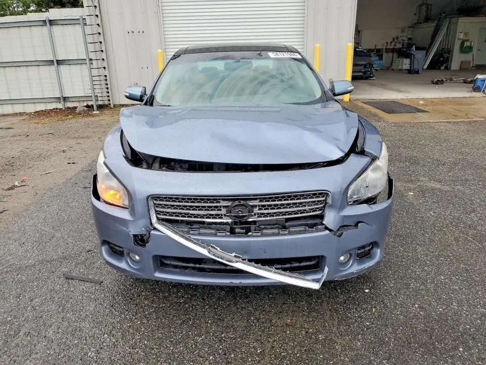 2010 NISSAN MAXIMA 3.5 S  