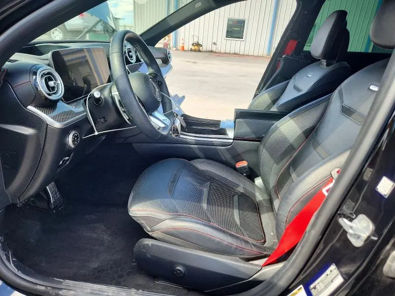 2024 MERCEDES-BENZ C 43 AMG  