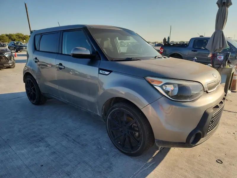 2016 KIA SOUL   