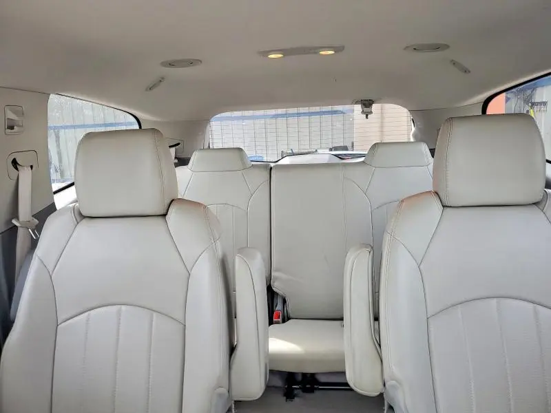 2016 CHEVROLET TRAVERSE LTZ  