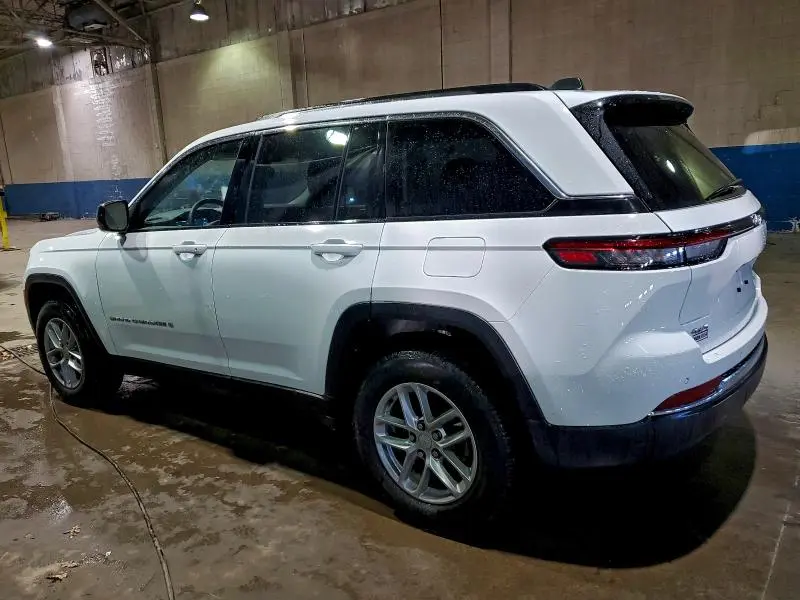 2023 JEEP GRAND CHEROKEE LAREDO  