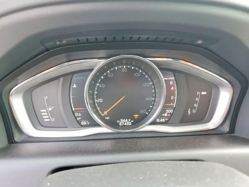 2017 VOLVO XC60 T5 INSCRIPTION  
