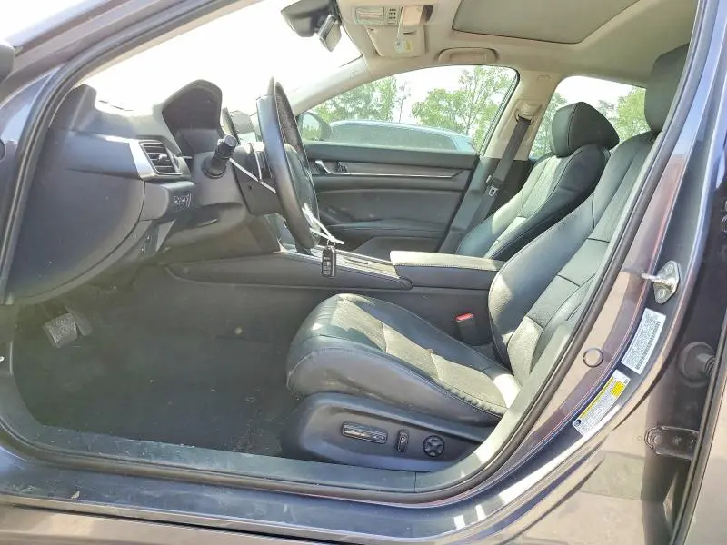 2018 HONDA ACCORD TOURING  