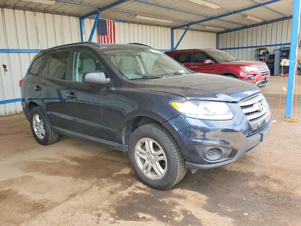 2012 HYUNDAI SANTA FE GLS  
