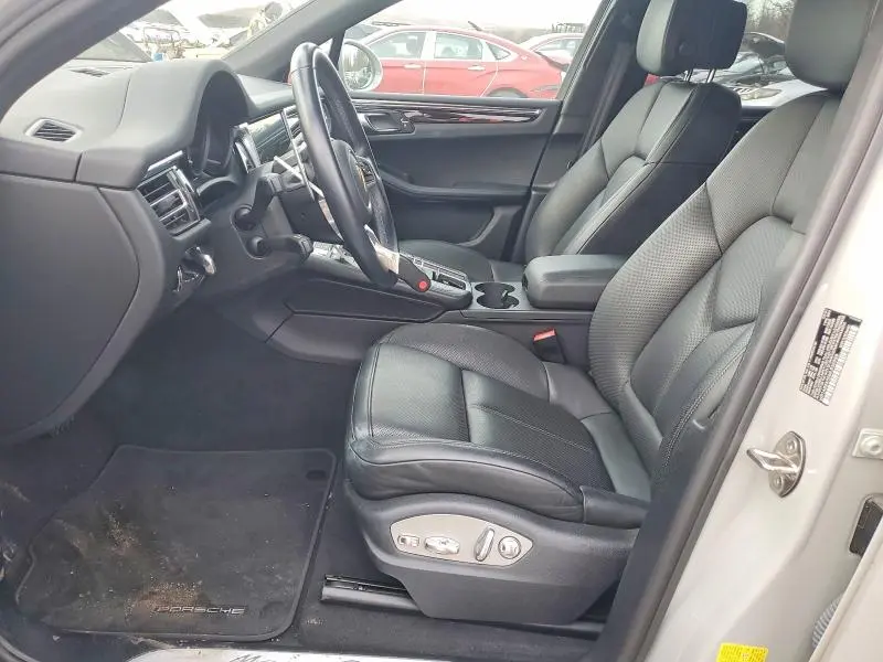 2021 PORSCHE MACAN S  