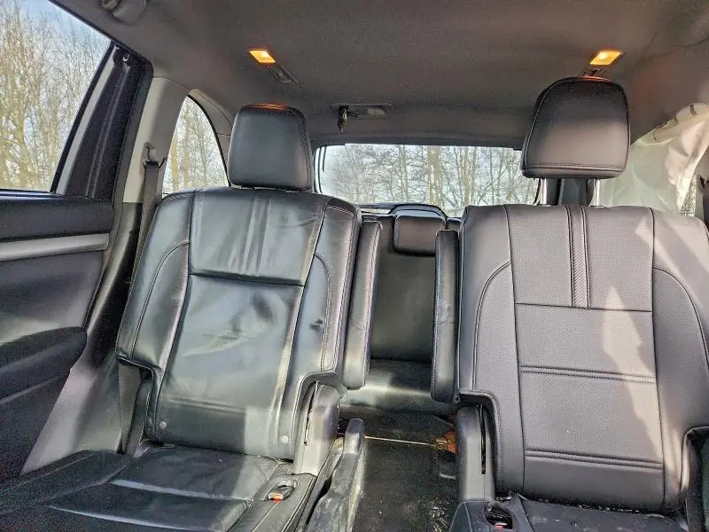 2014 TOYOTA HIGHLANDER XLE  