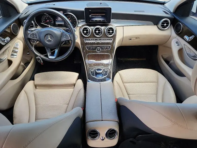 2017 MERCEDES-BENZ C 300  