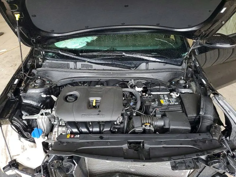 2024 KIA FORTE GT LINE  