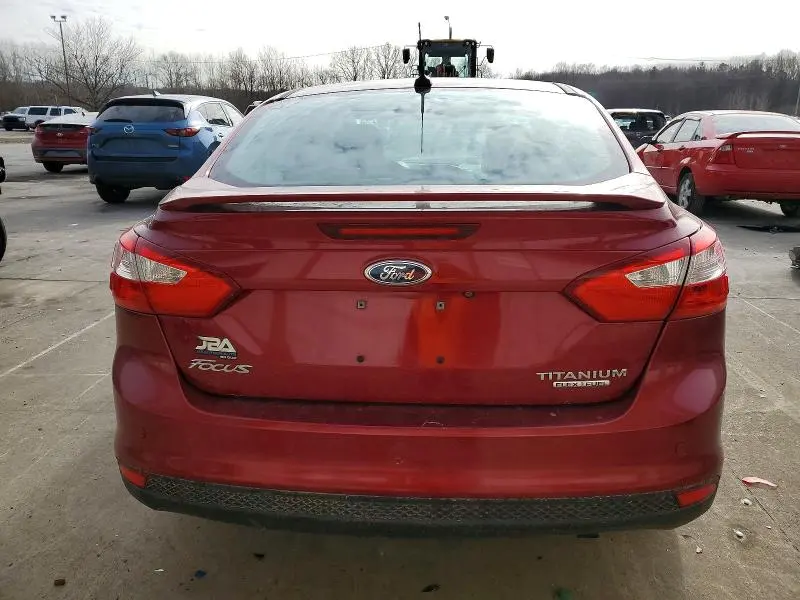 2014 FORD FOCUS TITANIUM  