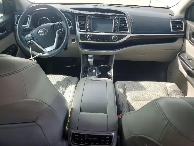 2016 TOYOTA HIGHLANDER LIMITED PLATINUM  
