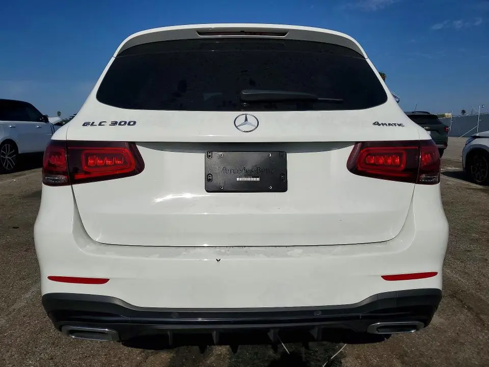 2020 MERCEDES-BENZ GLC 300 4MATIC  