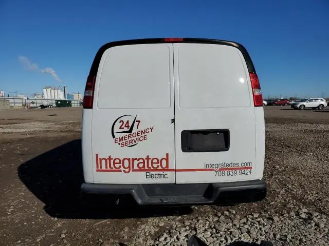 2022 GMC SAVANA G2500  