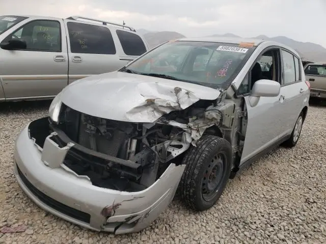 2011 NISSAN VERSA S