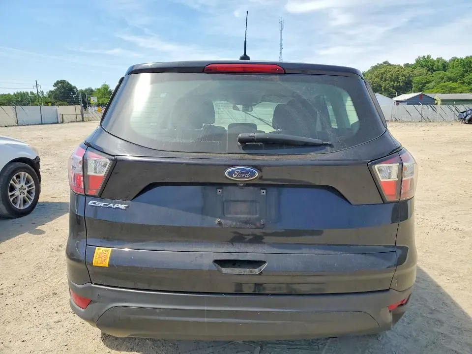 2017 FORD ESCAPE S  