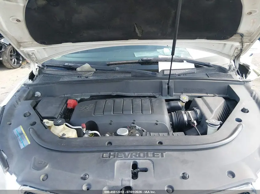 2010 CHEVROLET TRAVERSE LT