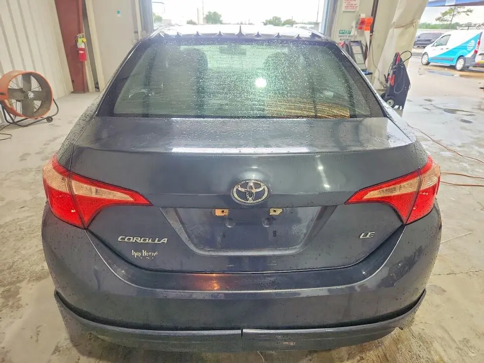 2018 TOYOTA COROLLA LE  