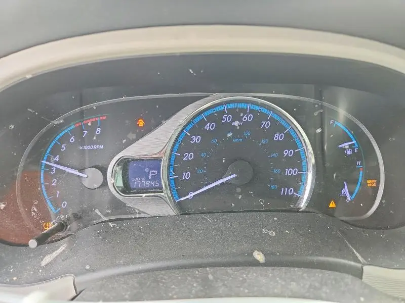 2014 TOYOTA SIENNA XLE 8-PASSENGER  