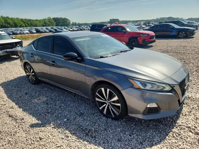 2019 NISSAN ALTIMA SR  