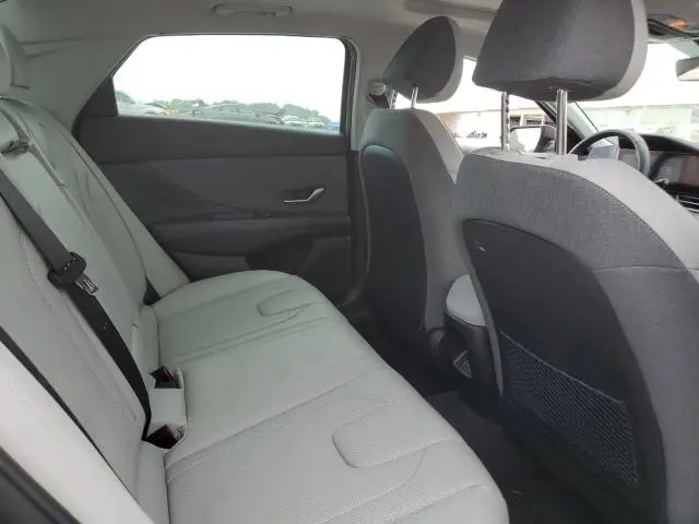 2025 HYUNDAI ELANTRA LIMITED  