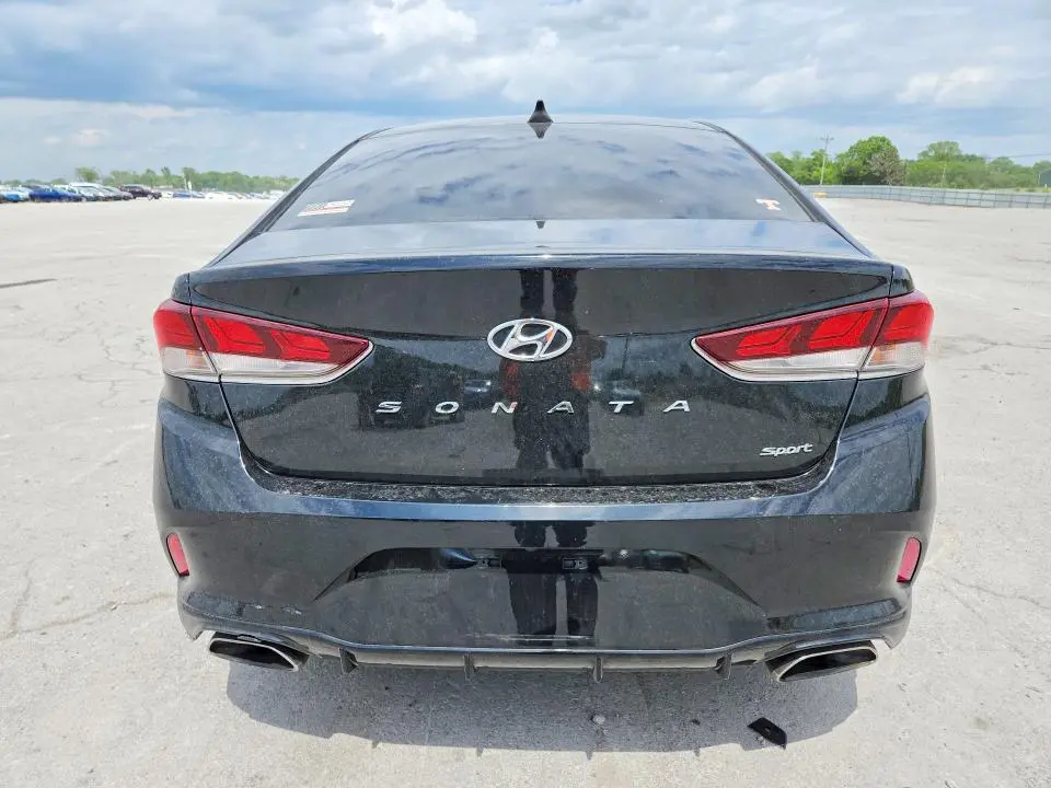 2018 HYUNDAI SONATA SPORT  