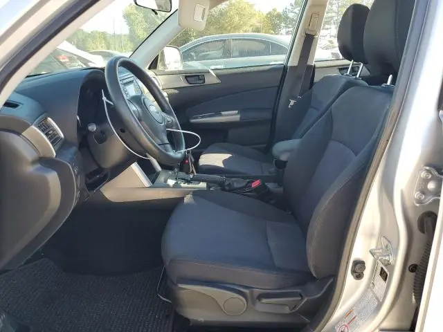 2010 SUBARU FORESTER XS  