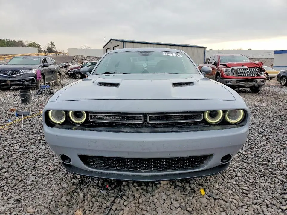 2021 DODGE CHALLENGER SXT  